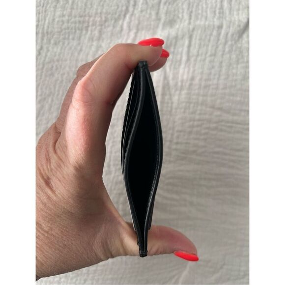 Gucci Black and Gold Card Holder - Picture 7 of 8